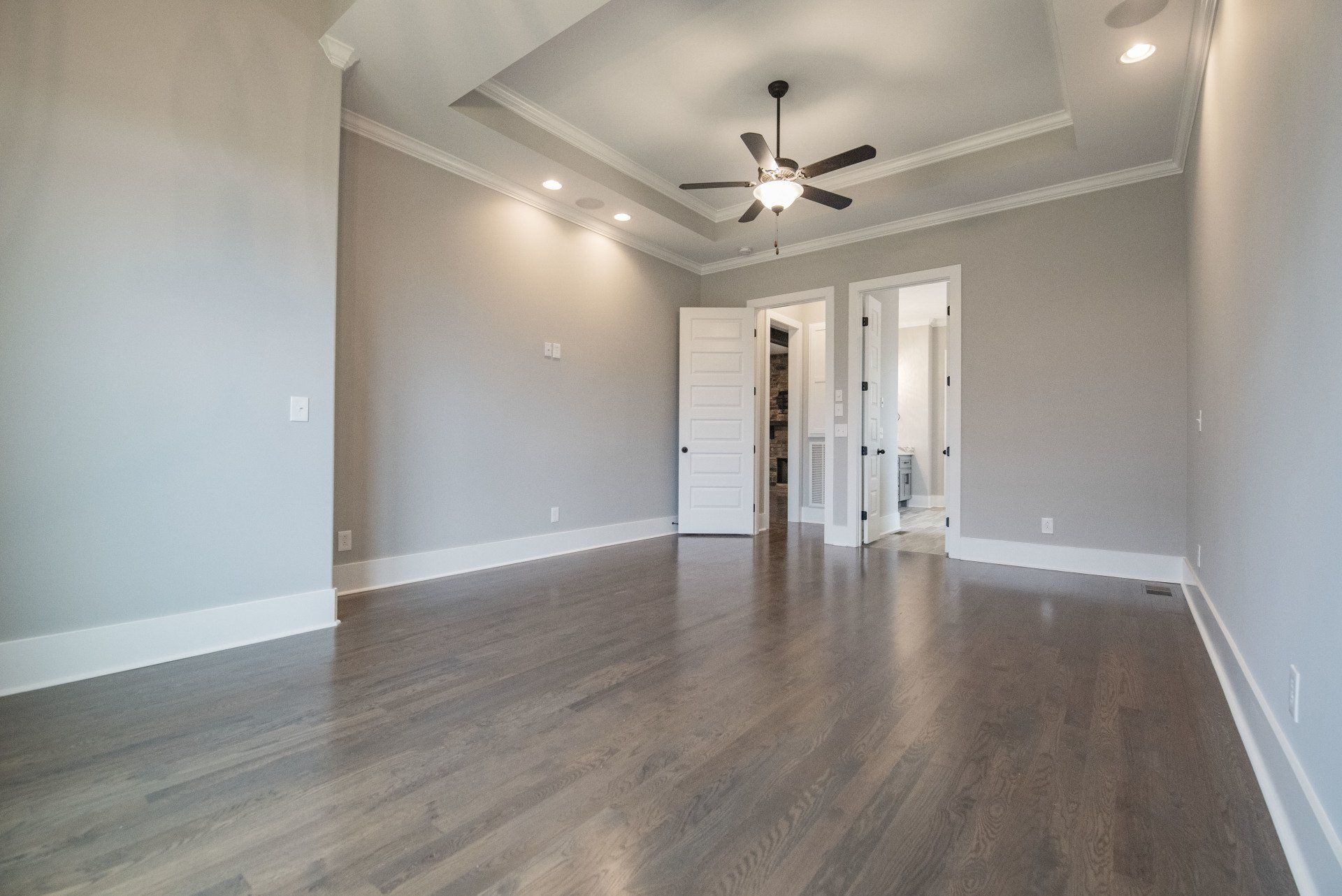 Elevated Trim Package - Trey Ceiling