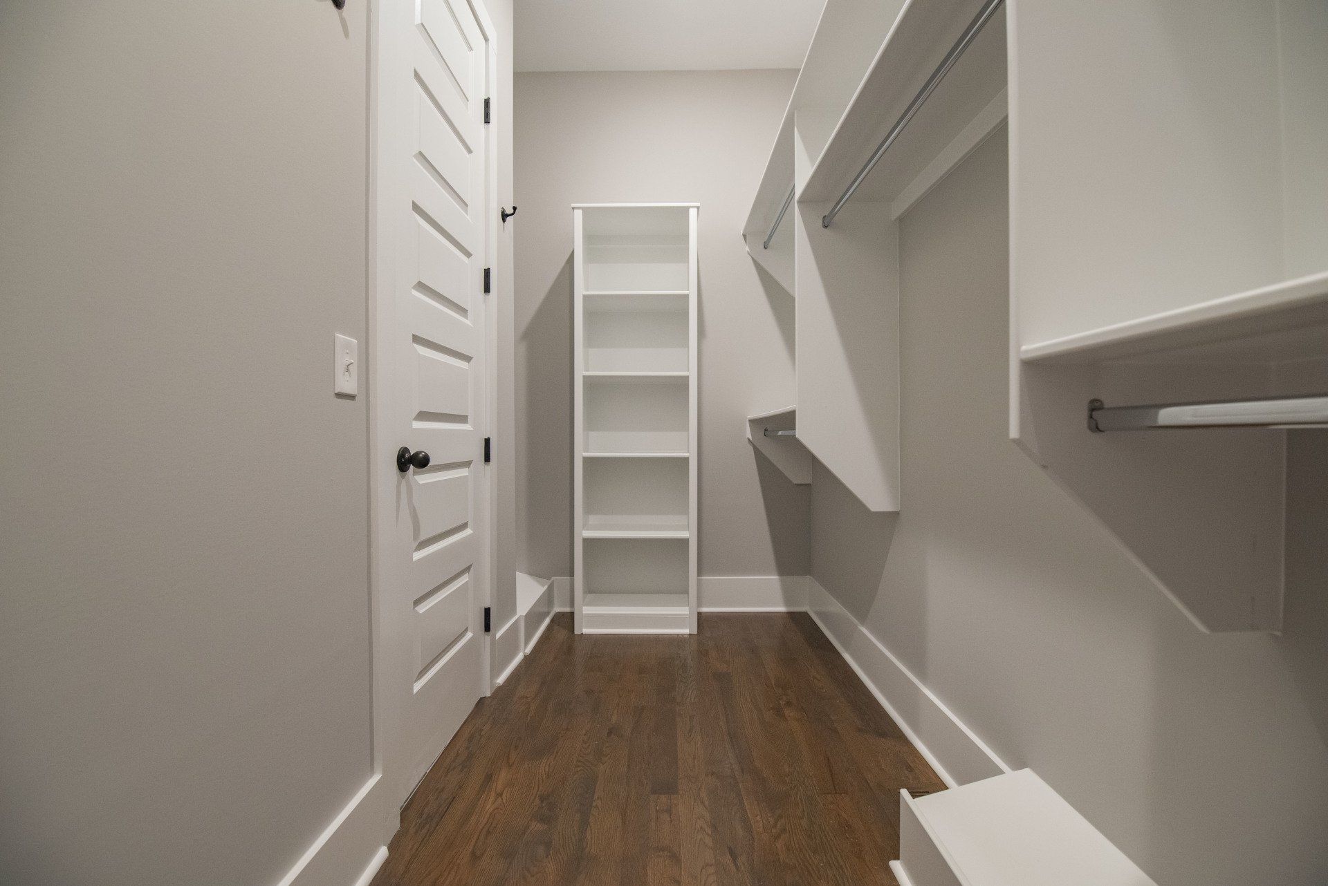 Custom Sterling - Walk-In Closet