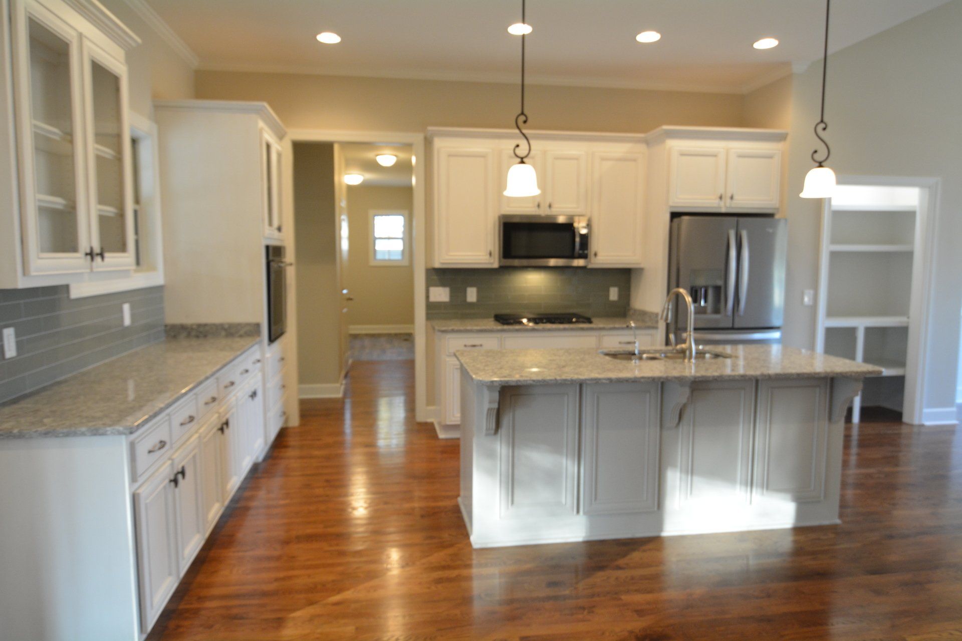 Stone Cape Cod - Kitchen