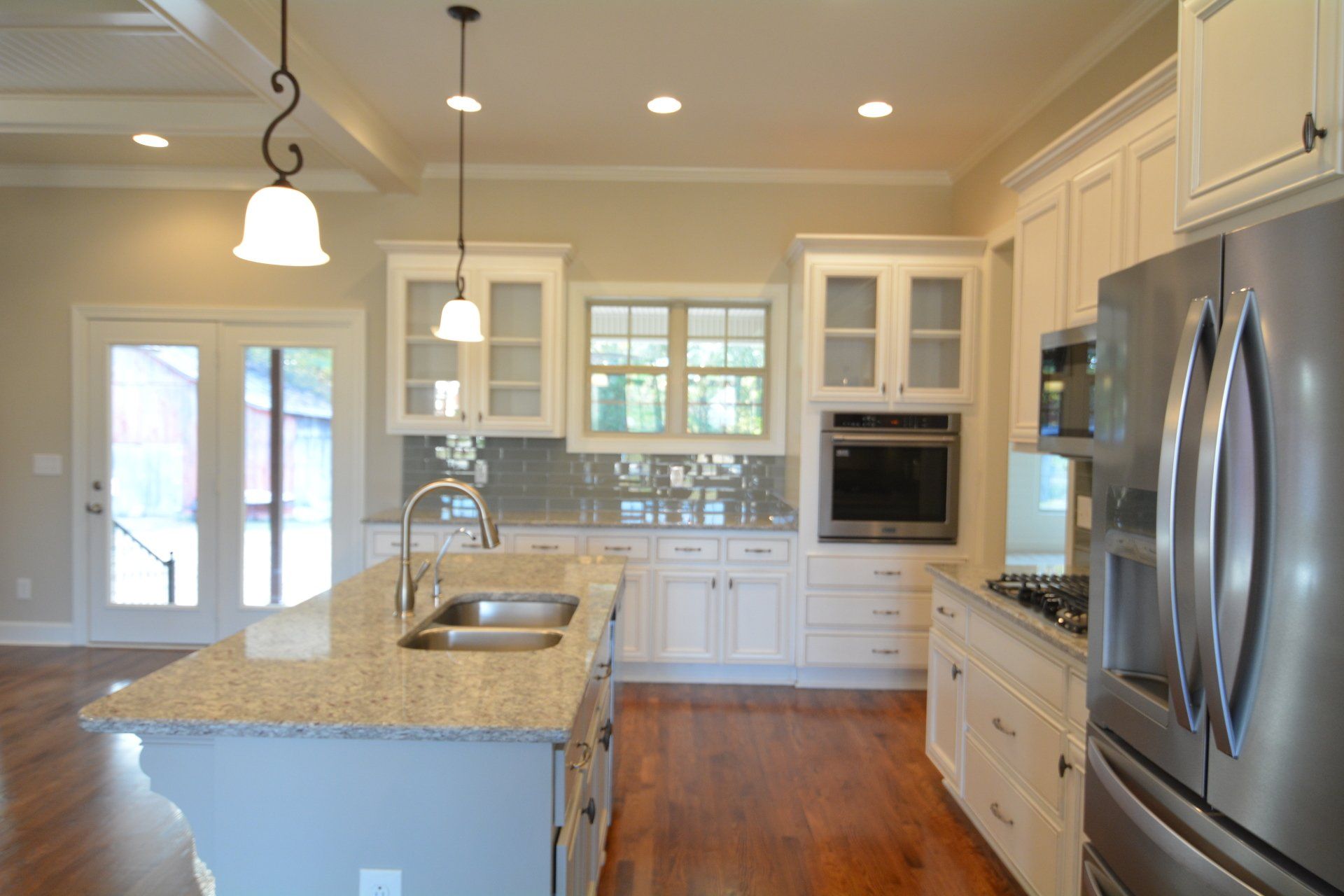 Stone Cape Cod - Kitchen