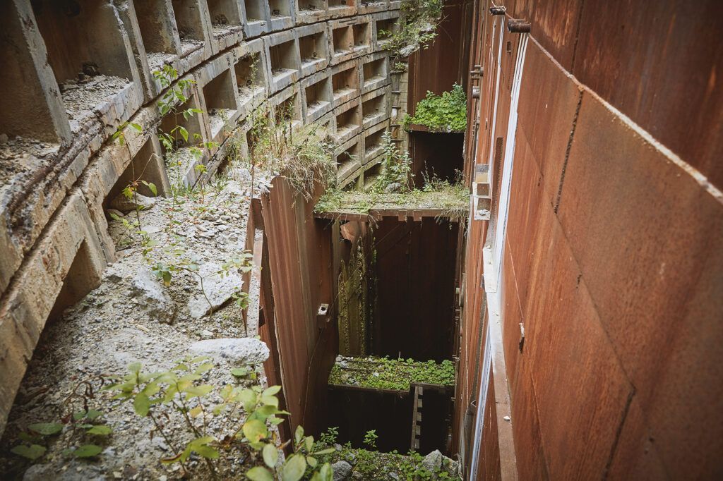 Buncărul din Șoldănești is a fascinating Cold War–era underground site hidden beneath northern Moldova.
