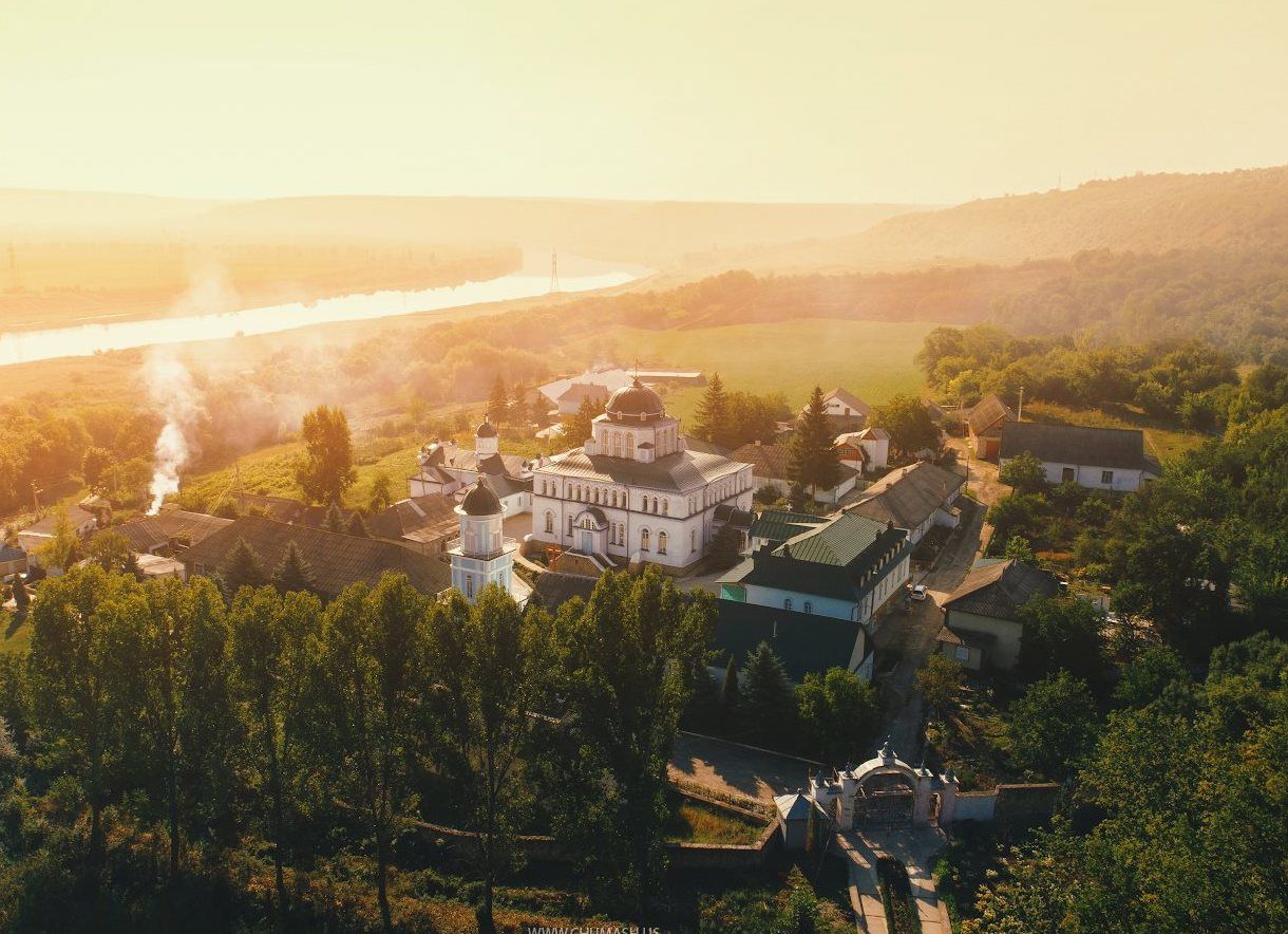 Visit Japca Monastery, on Dniester river