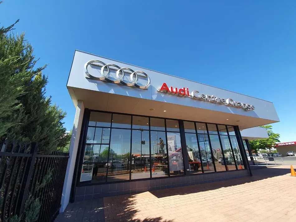 Metal 3D lettering for building