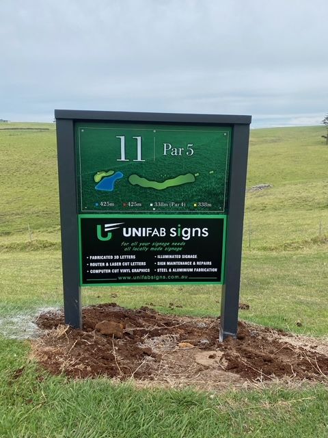 Golf club sign