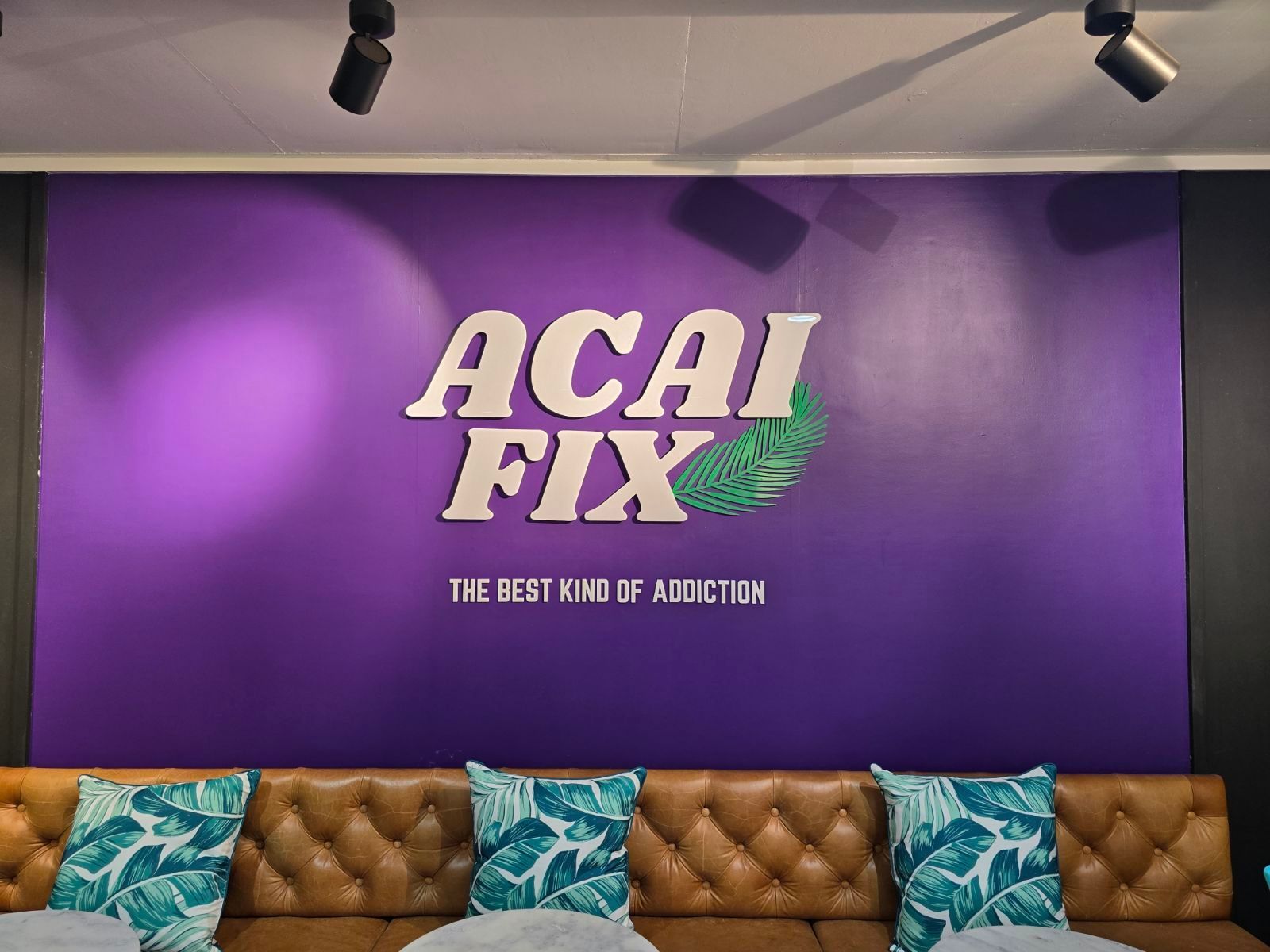 Acai Fix lounge signage