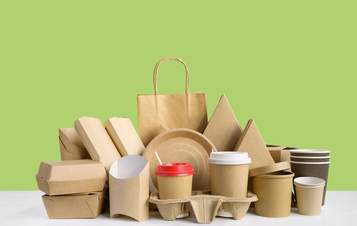 Packaging monouso di carta per il settore alimentare