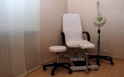 Sedia e sgabelli di studio estetico