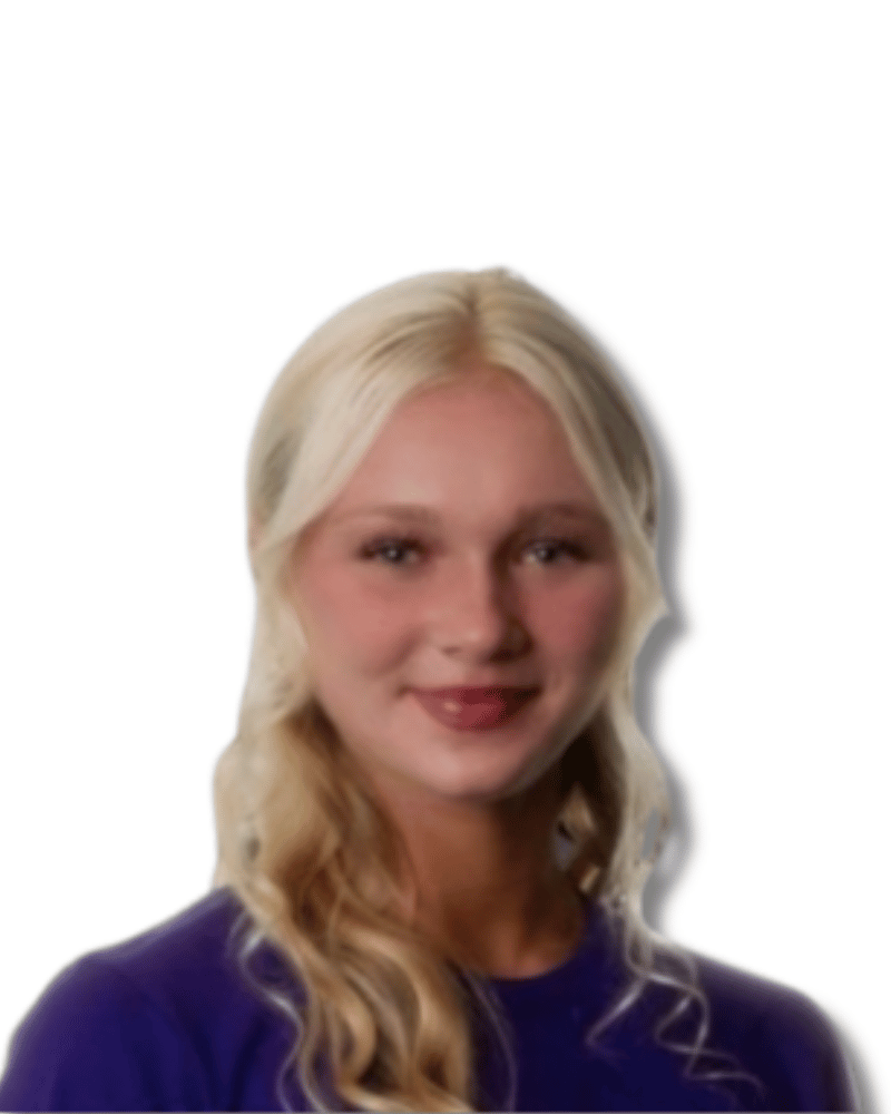 Gracie, event dancer posing for a portrait picture.