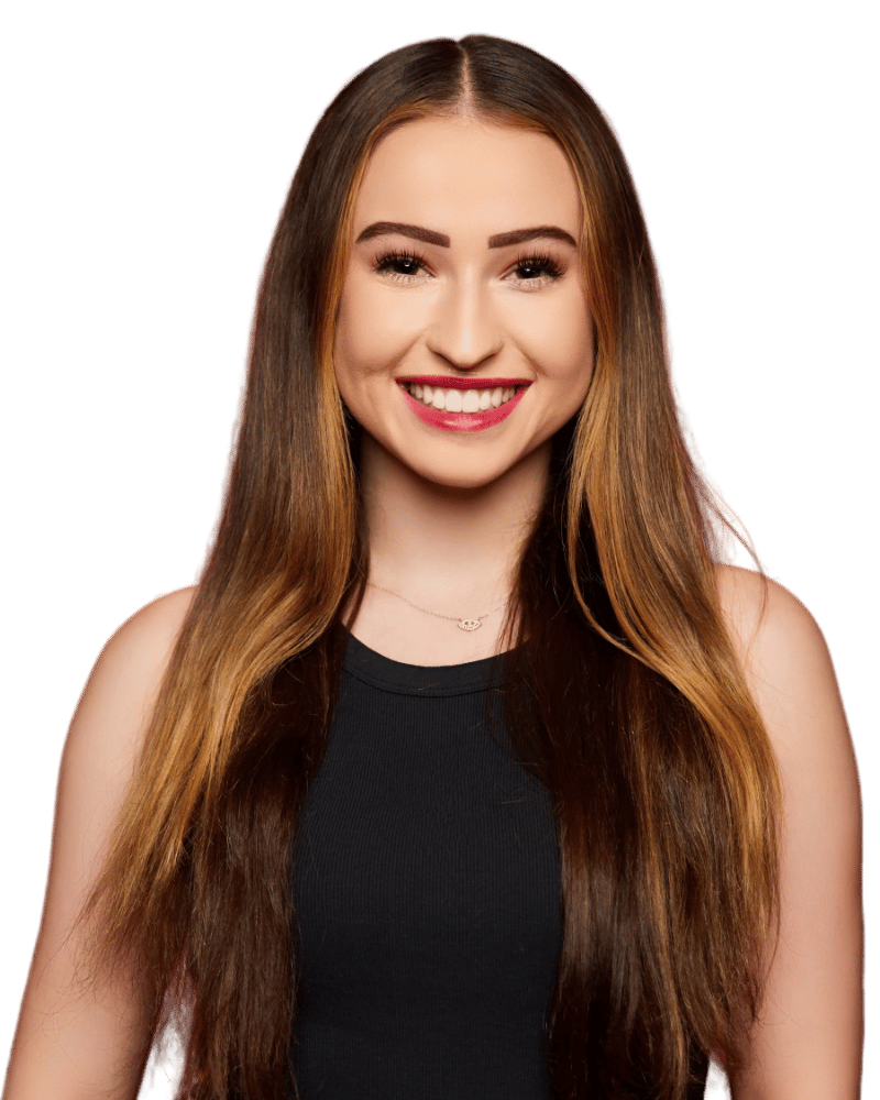 Mia, event dancer at Empower Event Group, uses her performing arts background to deliver engaging and exciting performances.