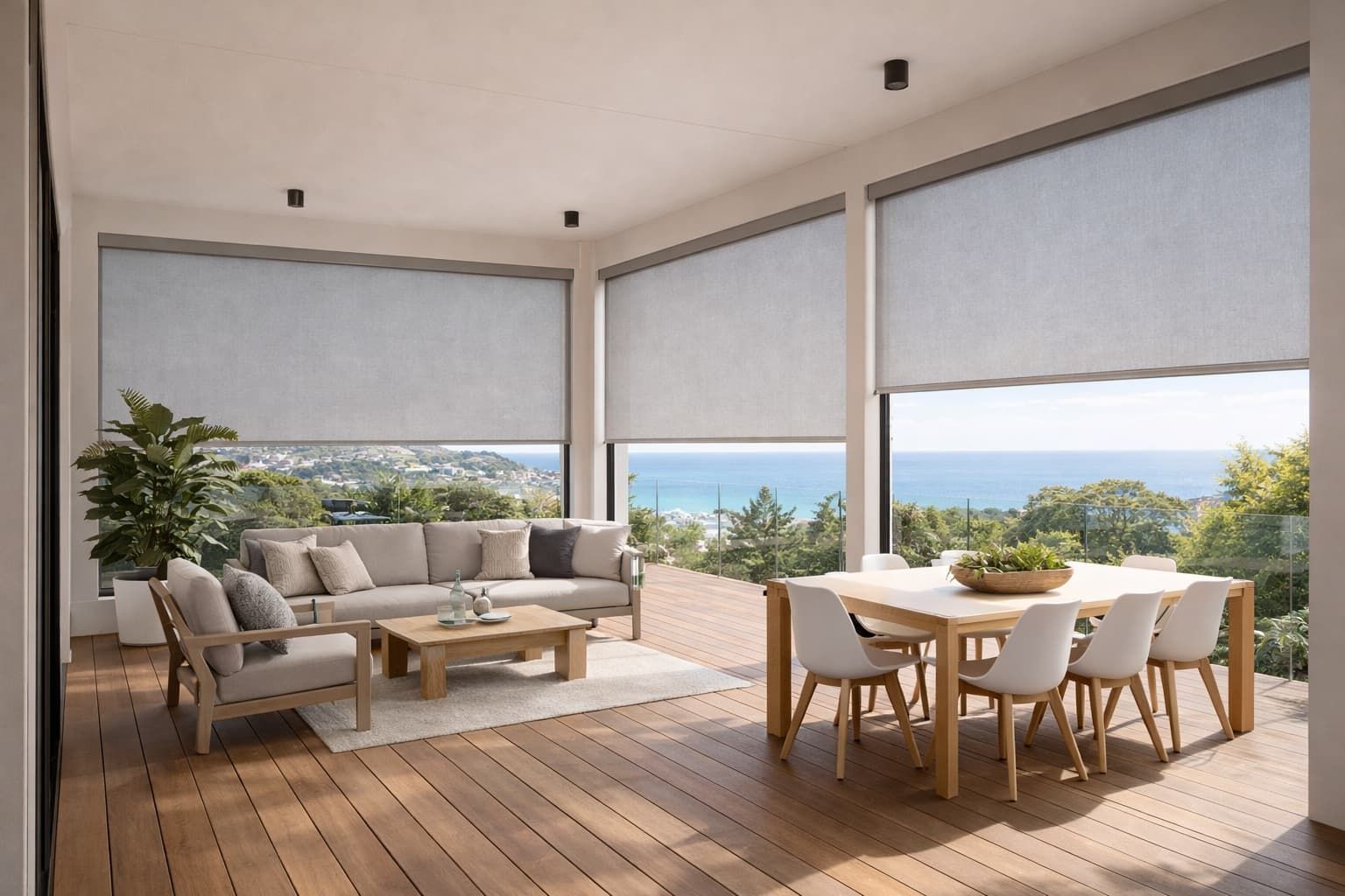 Outdoor blinds installed on Wollongong patio