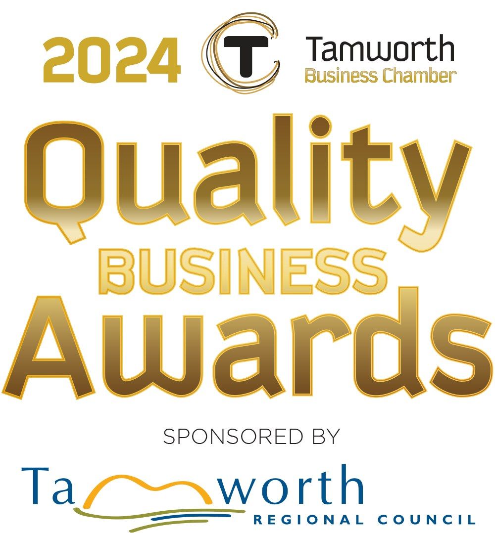A logo for the tamworth business chamber quality business awards