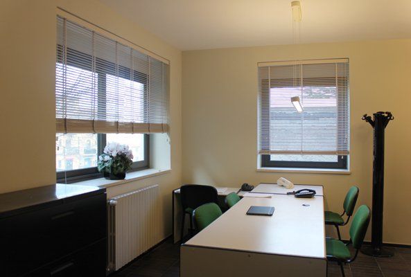 UFFICI AL SECONDO PIANO