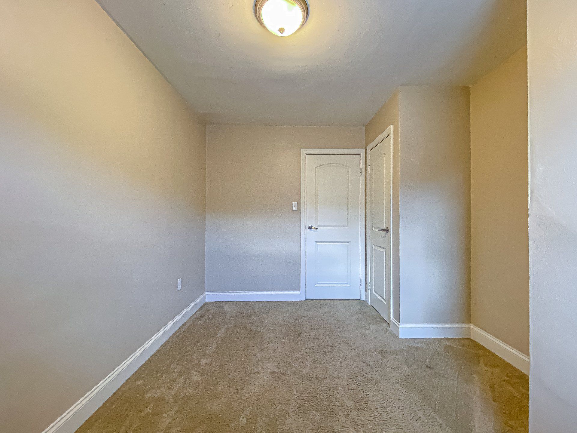 Aspen Court Apartments Interior  Photo