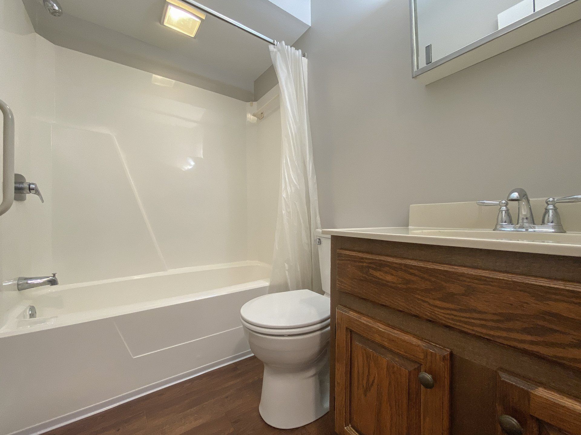Clearview Meadows Interior Bathroom  Photo