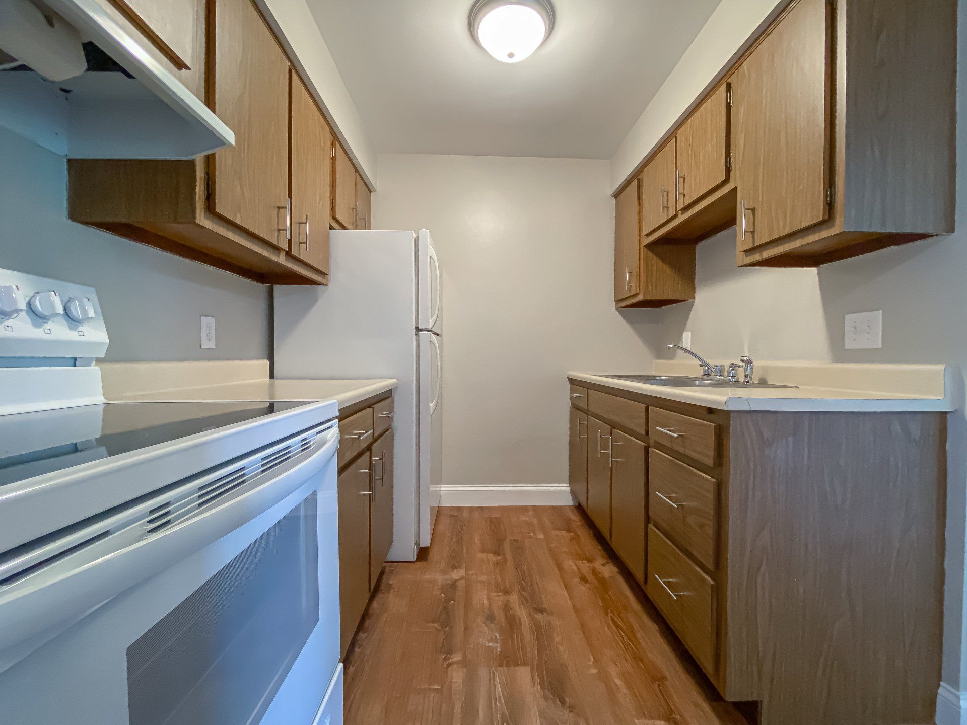 St. Andrews Apartments Interior Kitchen Photo