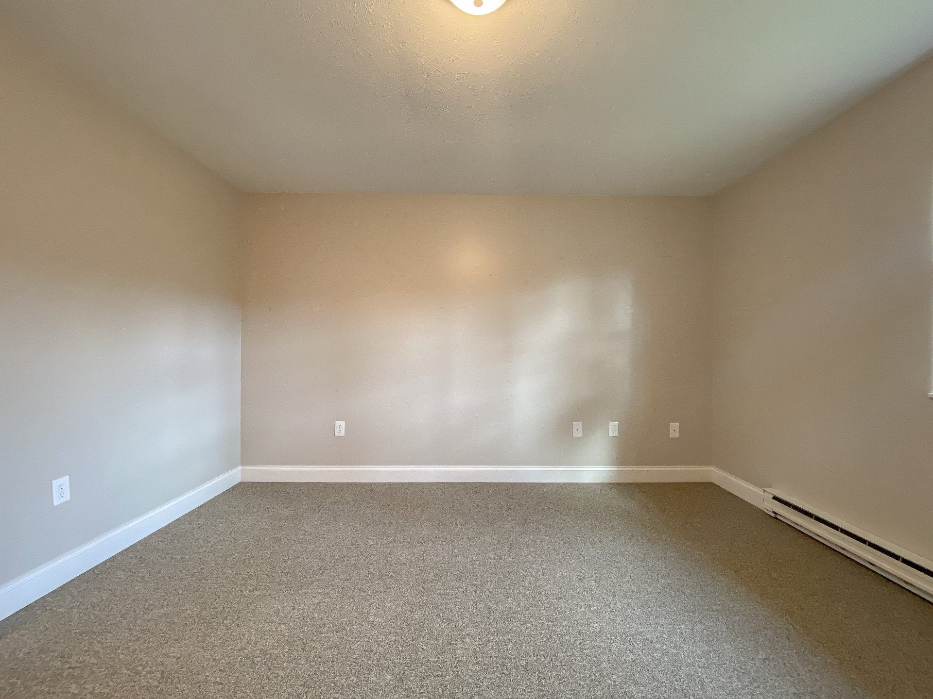 Sunbury Estates Interior Photo