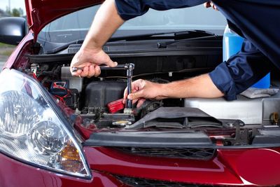 Car repairs and servicing