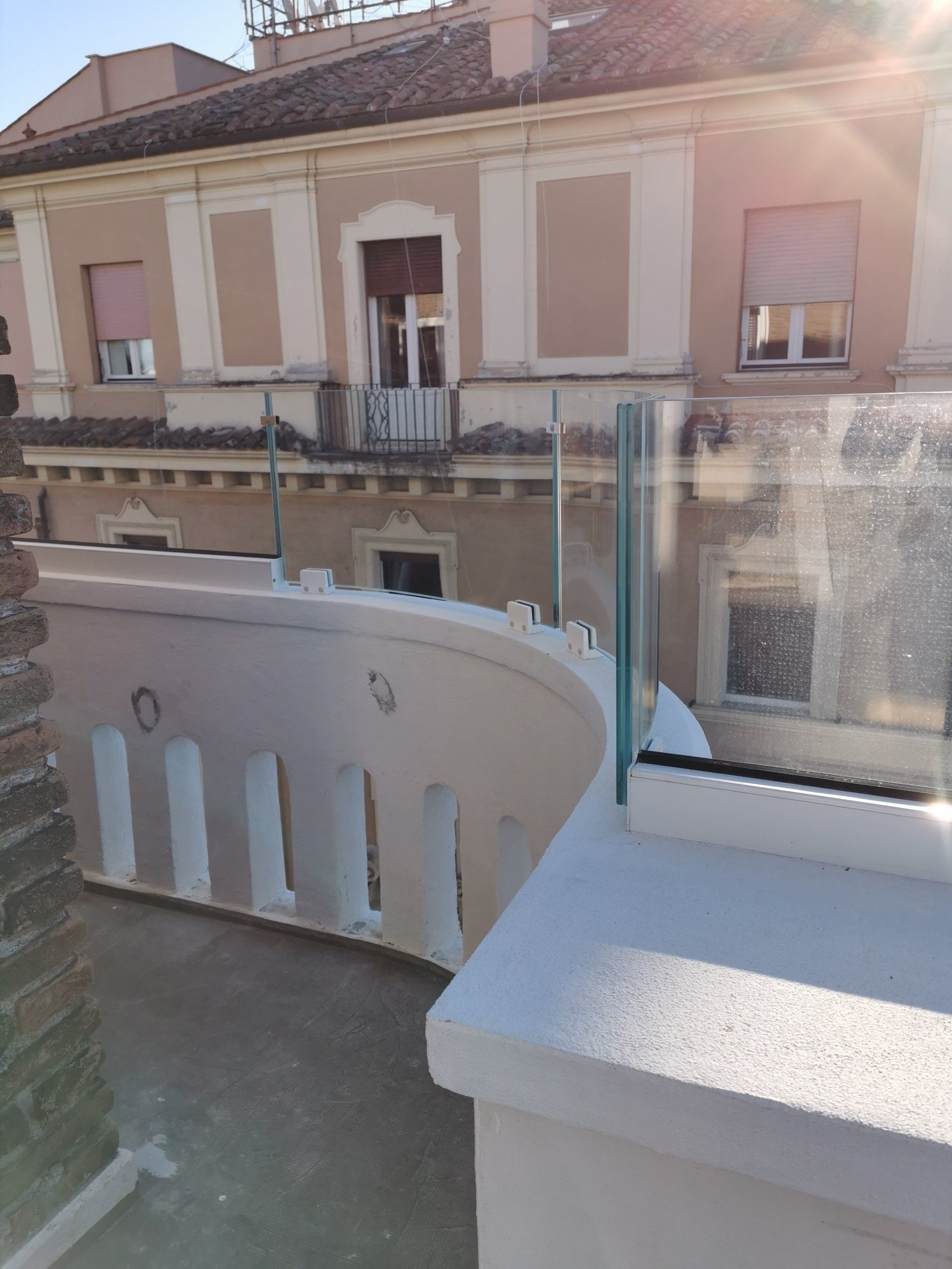 balaustre in vetro a Roma