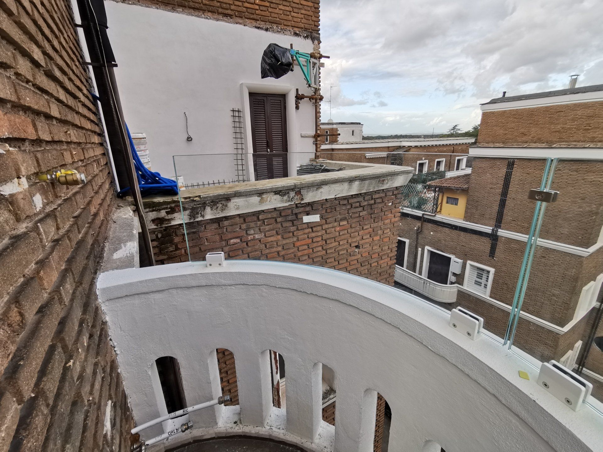 balaustre in vetro a Roma