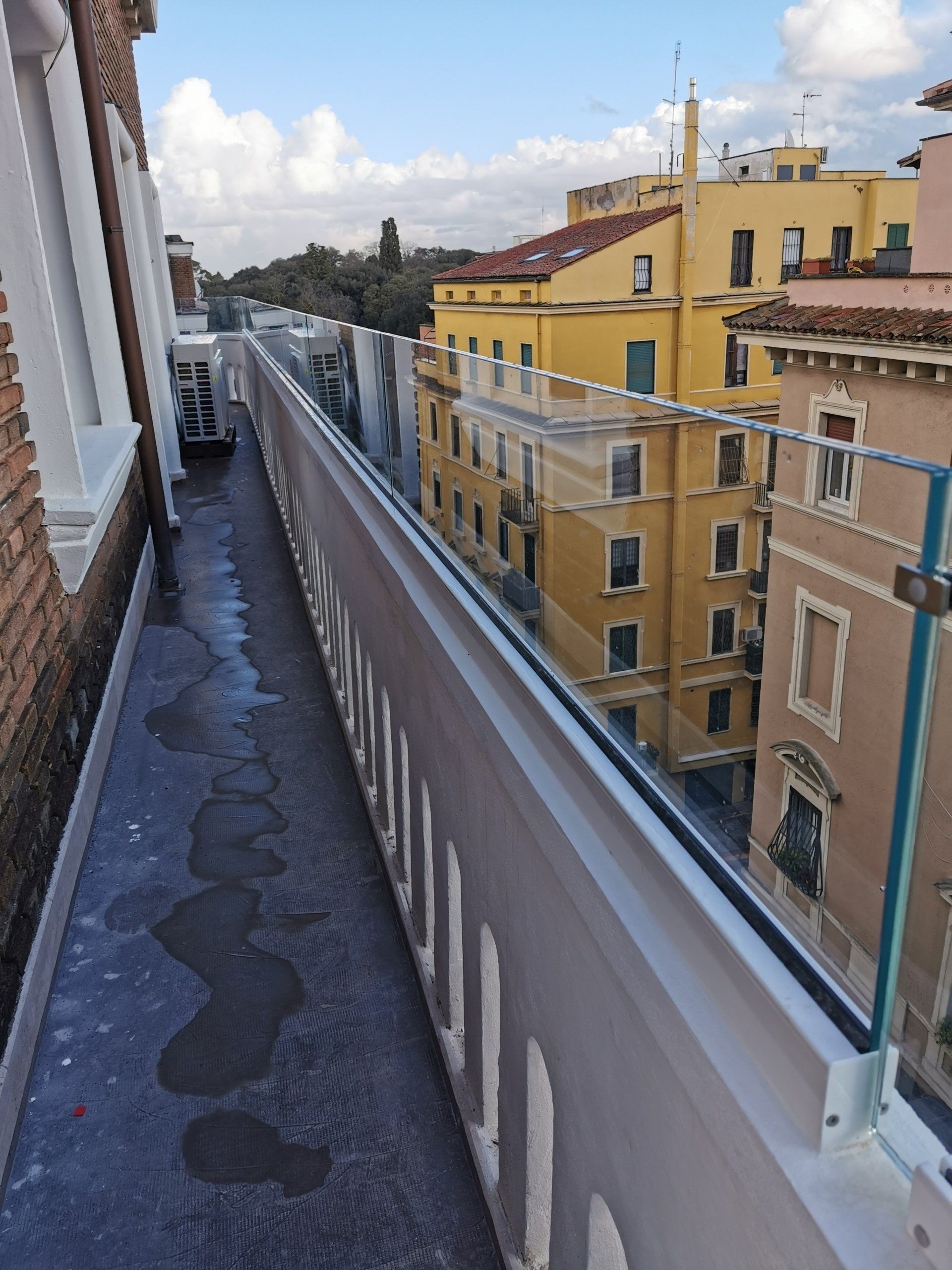 balaustre in vetro a Roma