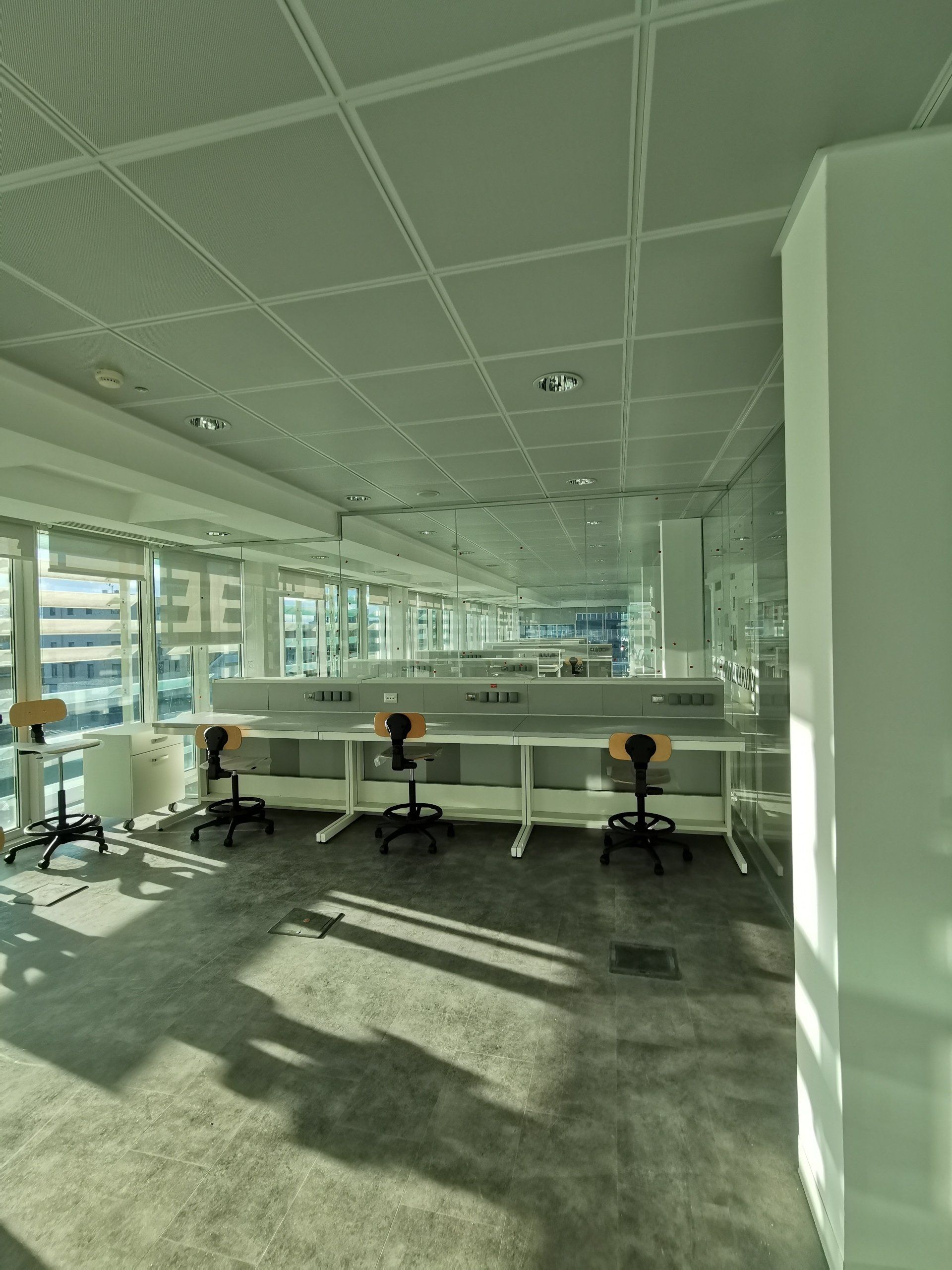 pareti divisorie in vetro a Roma