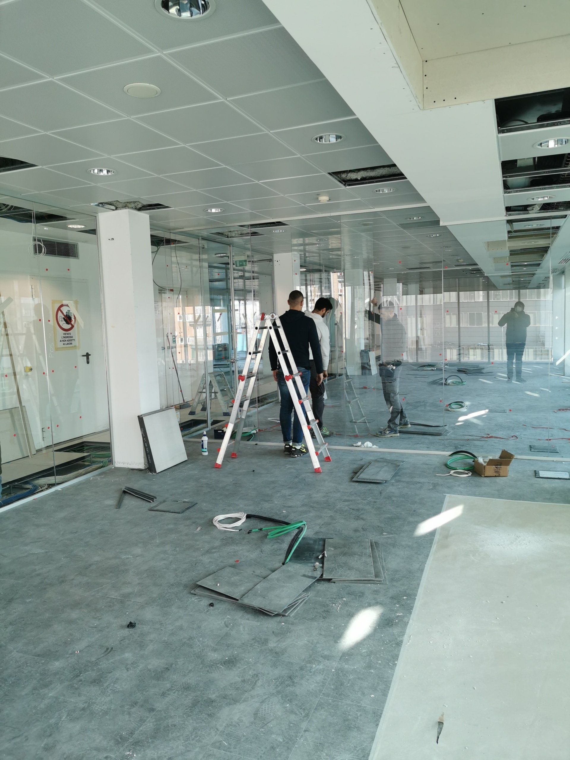 pareti divisorie in vetro a Roma