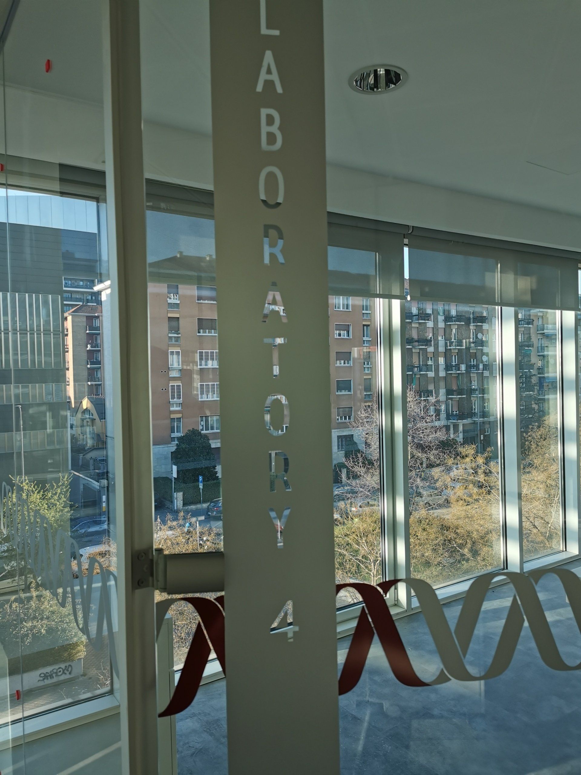 pareti divisorie in vetro a Roma