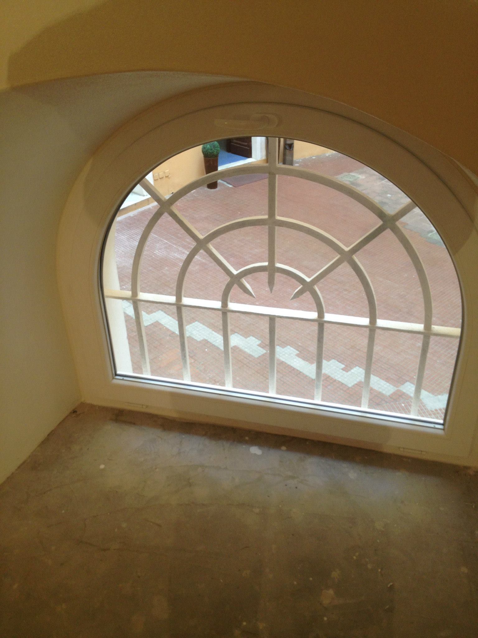 infissi e vetrate a Roma