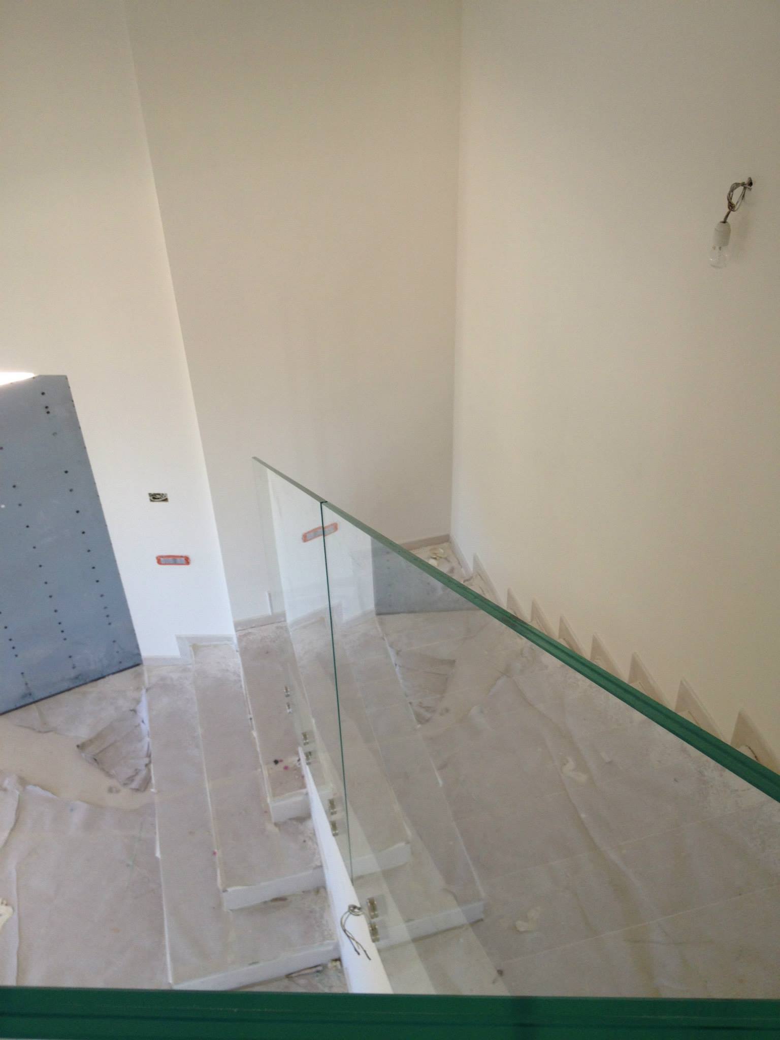 balaustre in vetro a Roma per interni