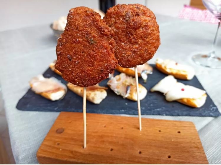 Polpette con carne di vitello e pane