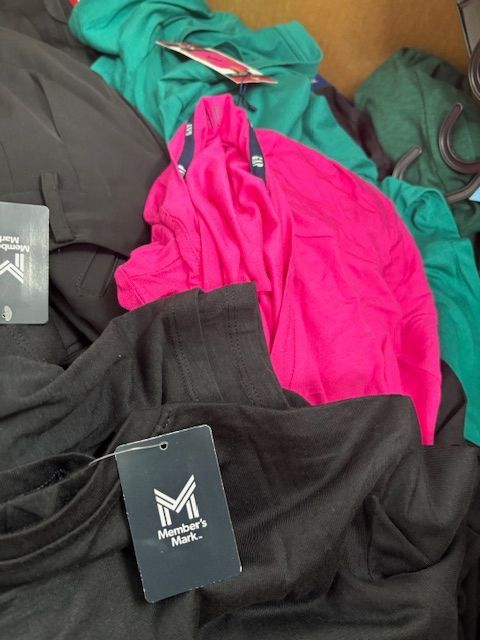 BULK-SAMS CLUB CLOTHING: WOMENS X 50 PIECES