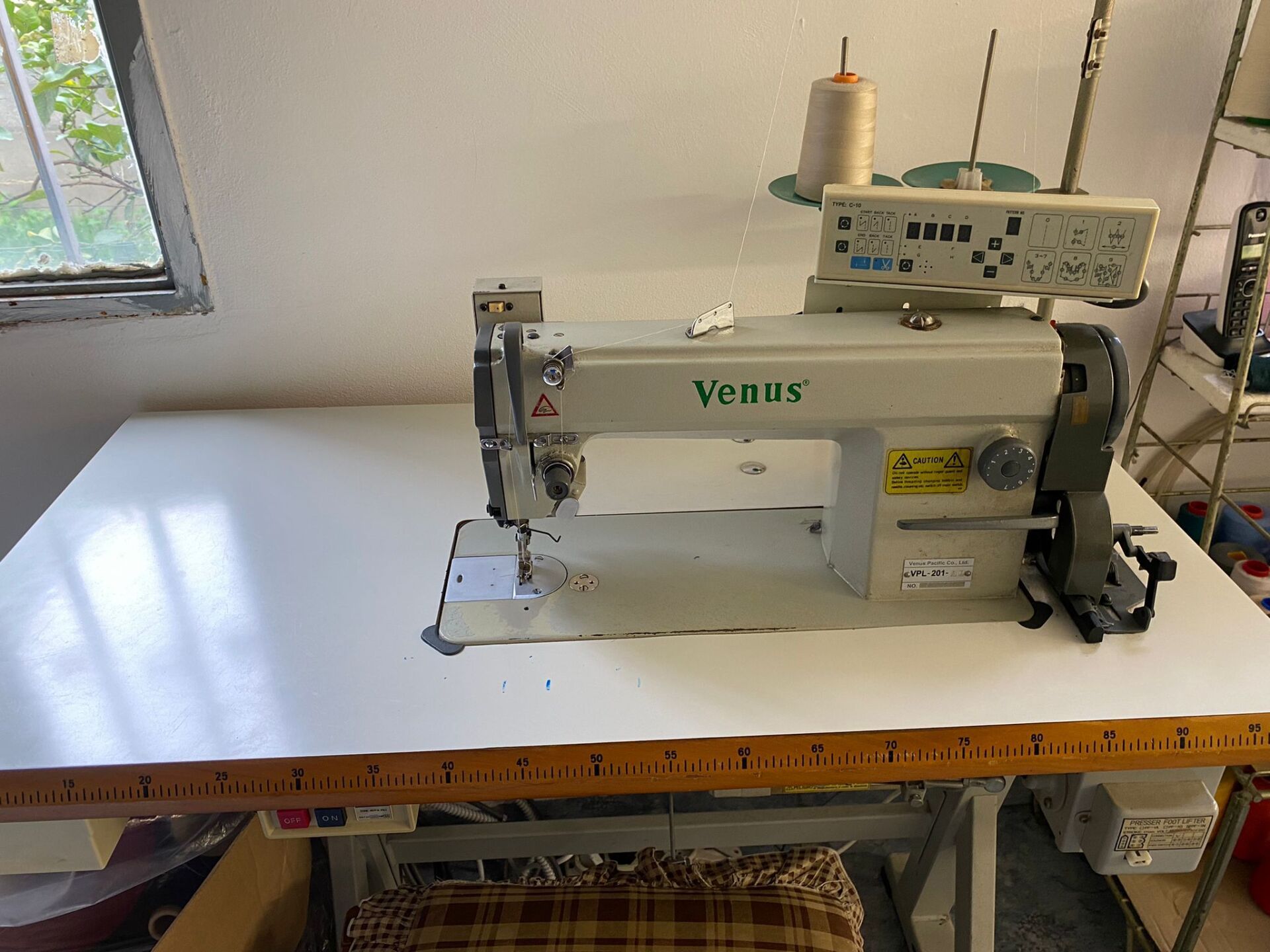 macchina da cucire professionale