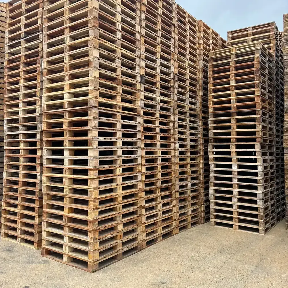 Recycled timber export pallets for sale in Ballarat