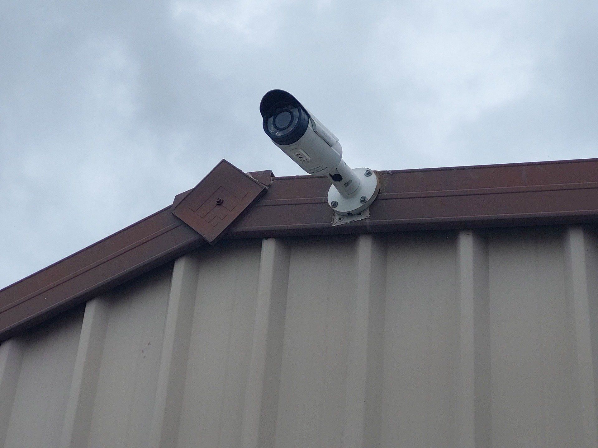 Self storage warehouse with CCTV camera | Bundaberg, QLD | Bundaberg Self Storage