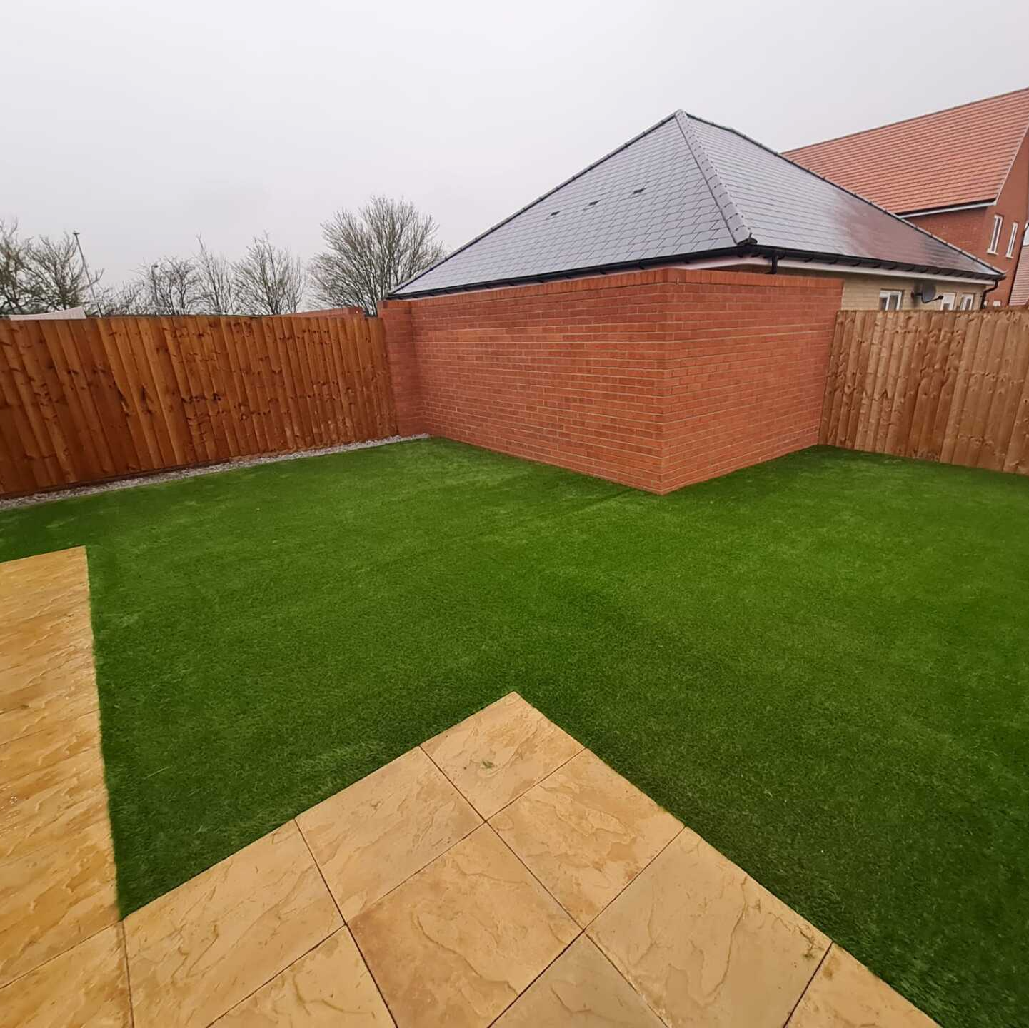Best artificial grass lawn and landscaping specialist in cornard, sudbury suffolk area, DSB Grass