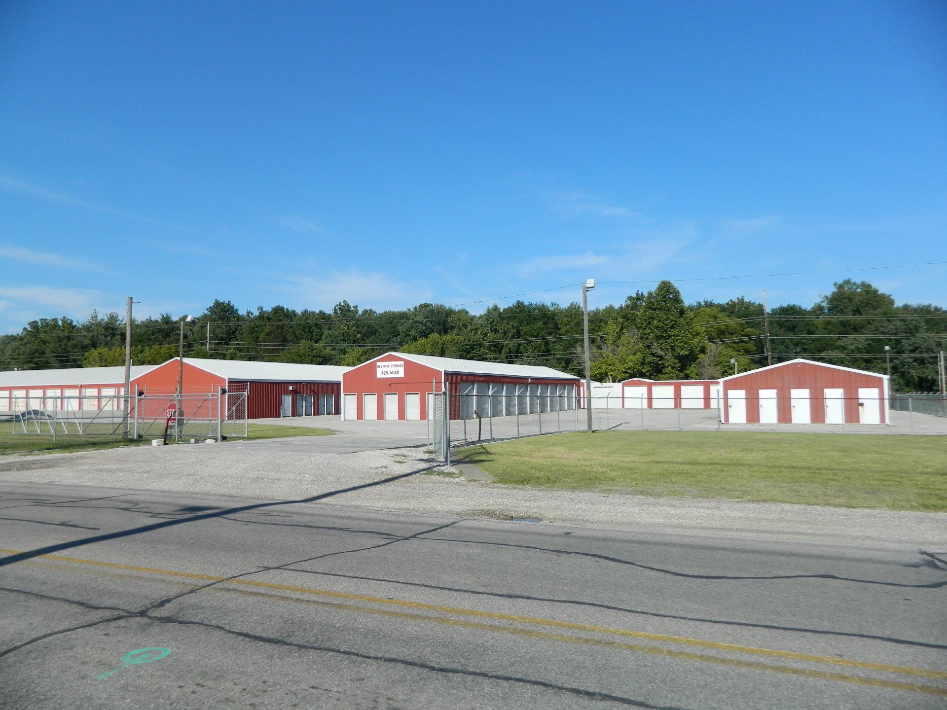 Storage Houses — Evansville, IL — Bee Hive Storage