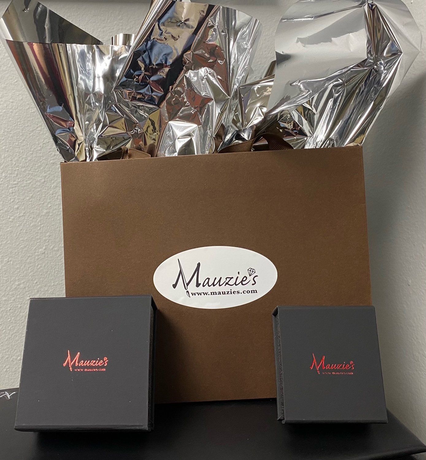 designer bag & box for custom jewelry