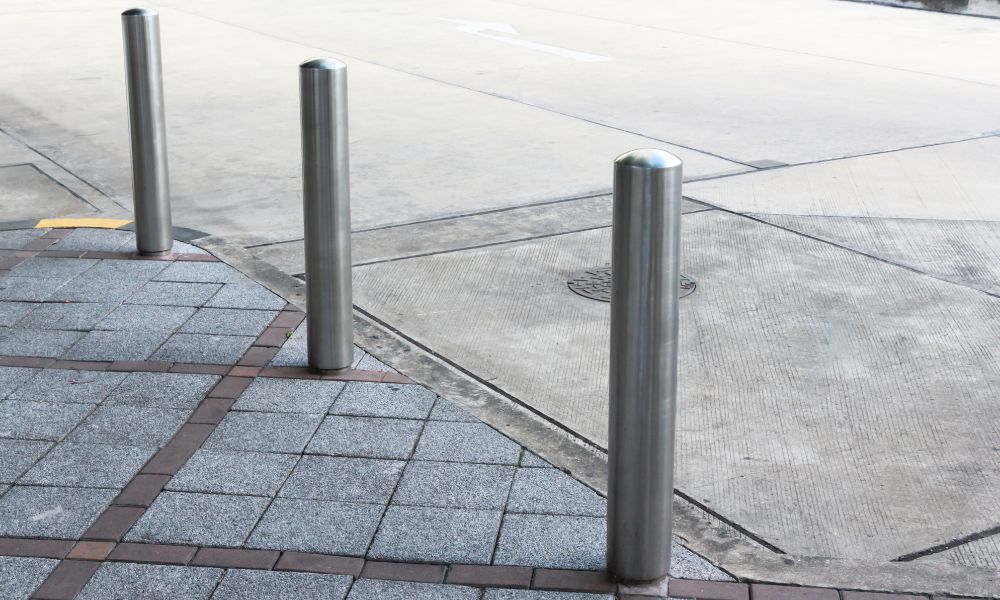 Why Stainless Steel Is the Best Material for Bollards