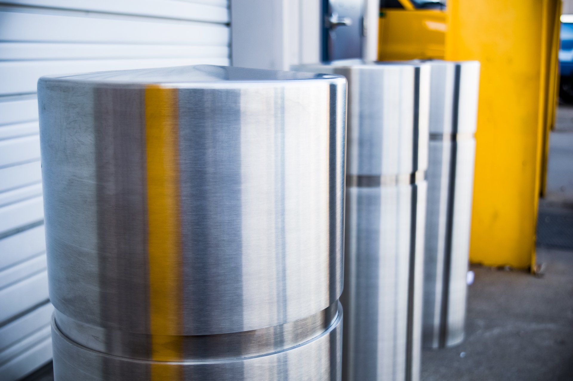 polished stainless steel bollard peaked reveal cap