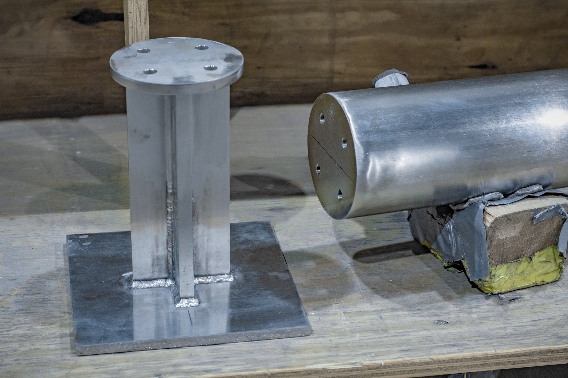 polished stainless steel removable bollard square baseplate flat reveal cap