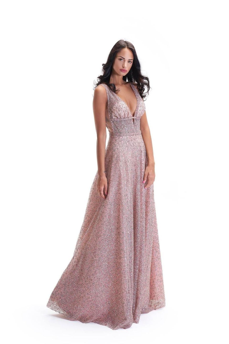 Ragazza con abito rosa