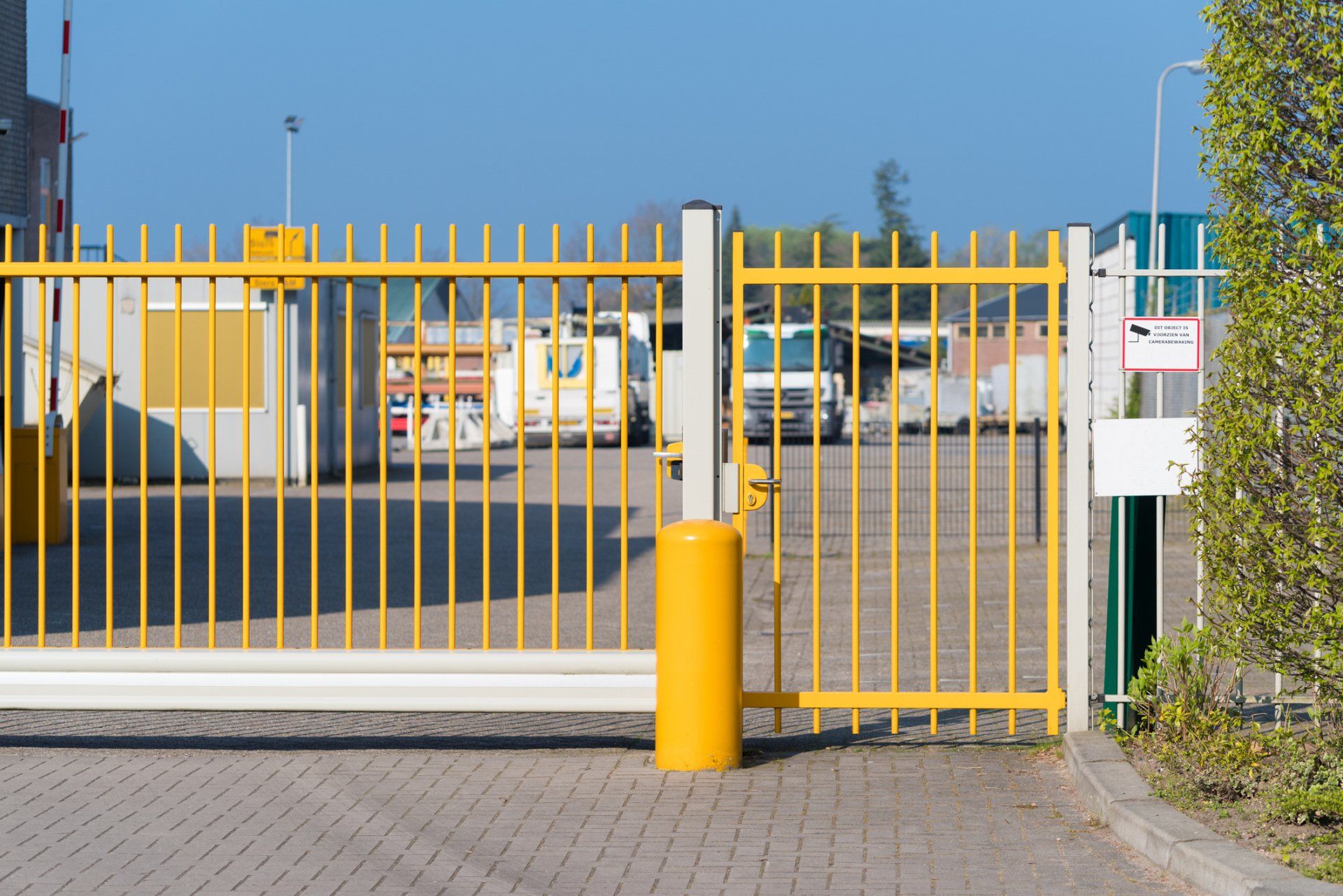 Yellow Security Gate — Tavares, FL — Allstar Fence Florida