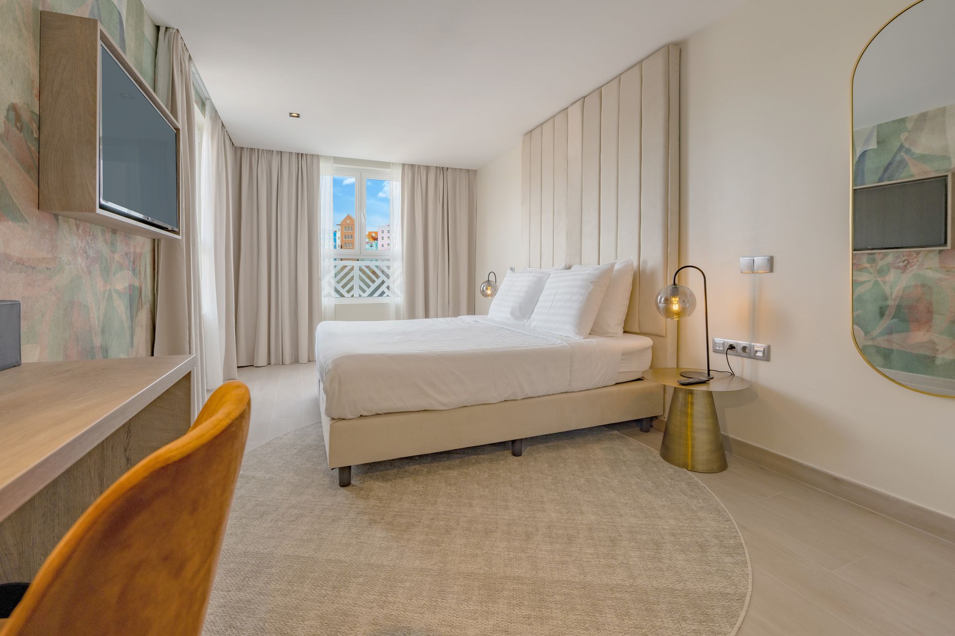 Harbor Hotel Curaçao Harbor King Room with Balcony in Otrobanda, Curaçao