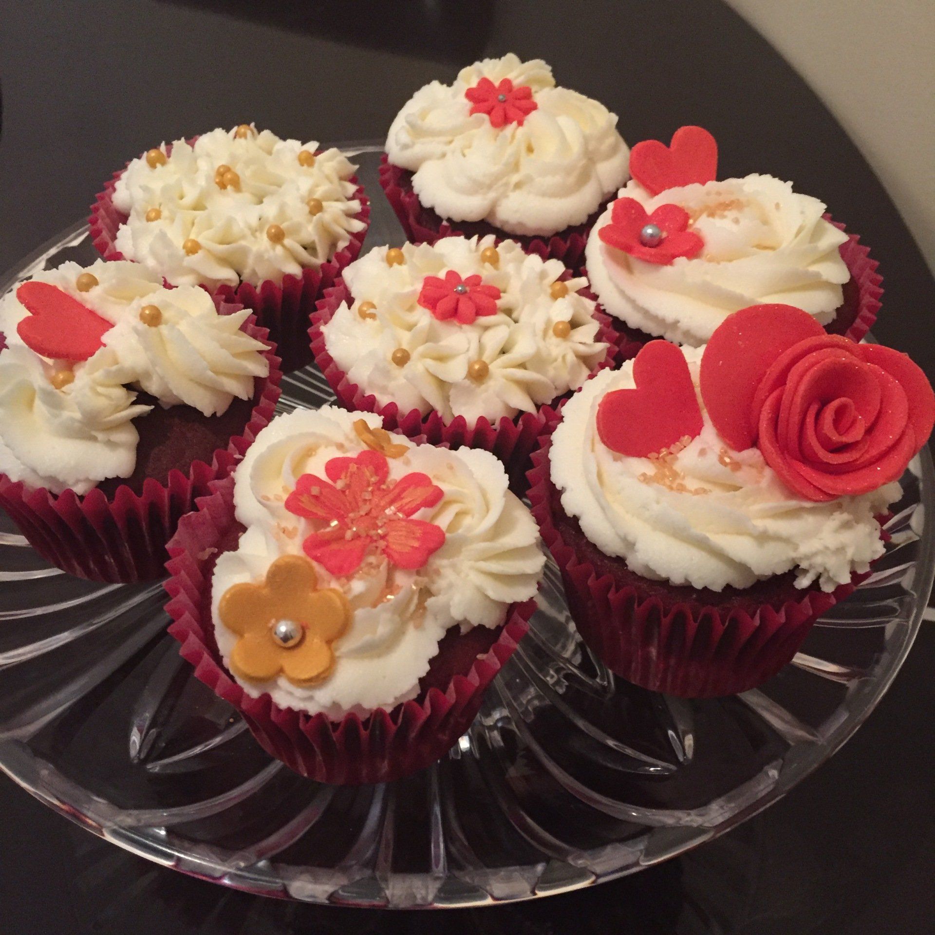 red velvet cup cakes