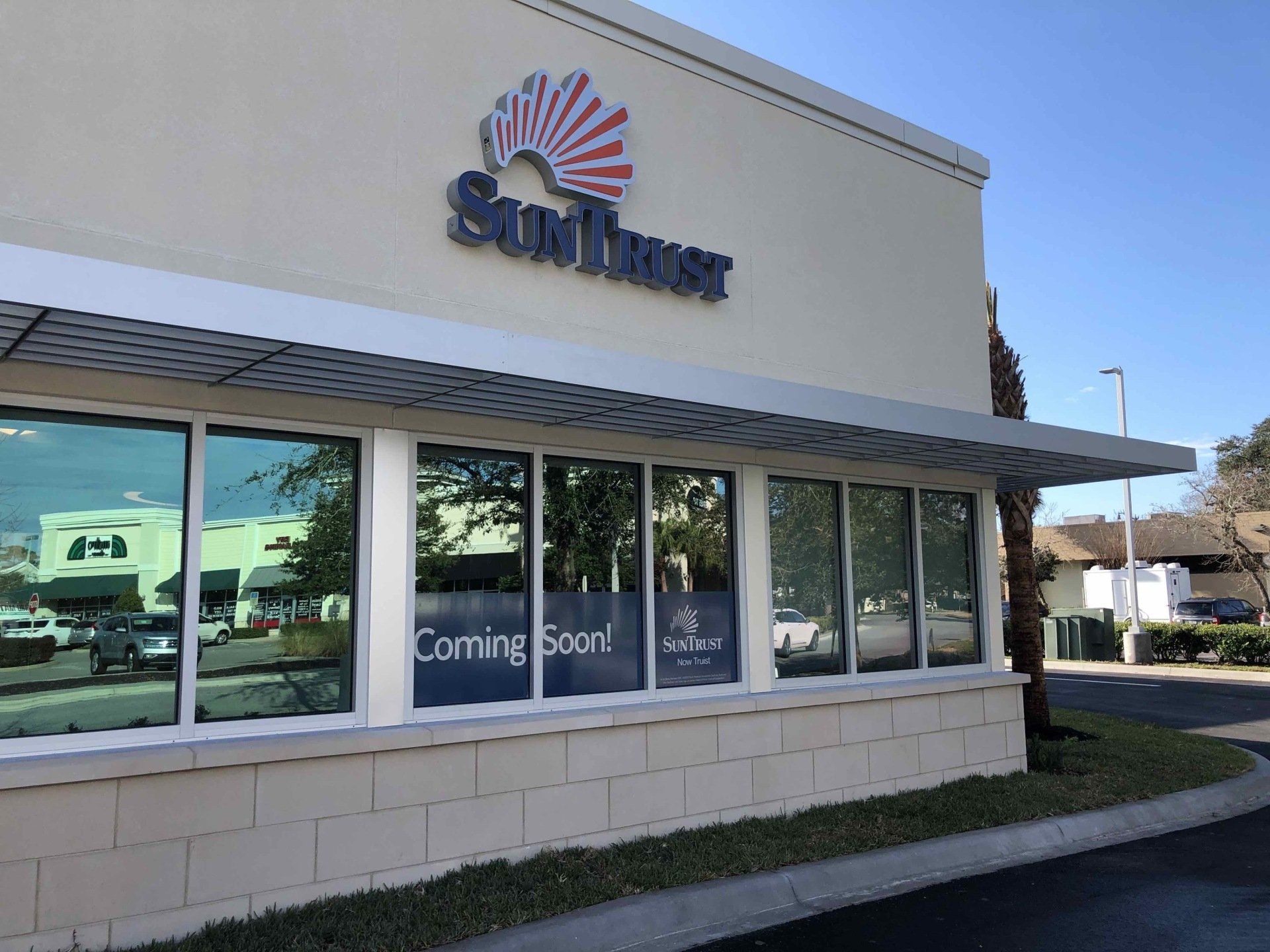 A building with the word southwest on it