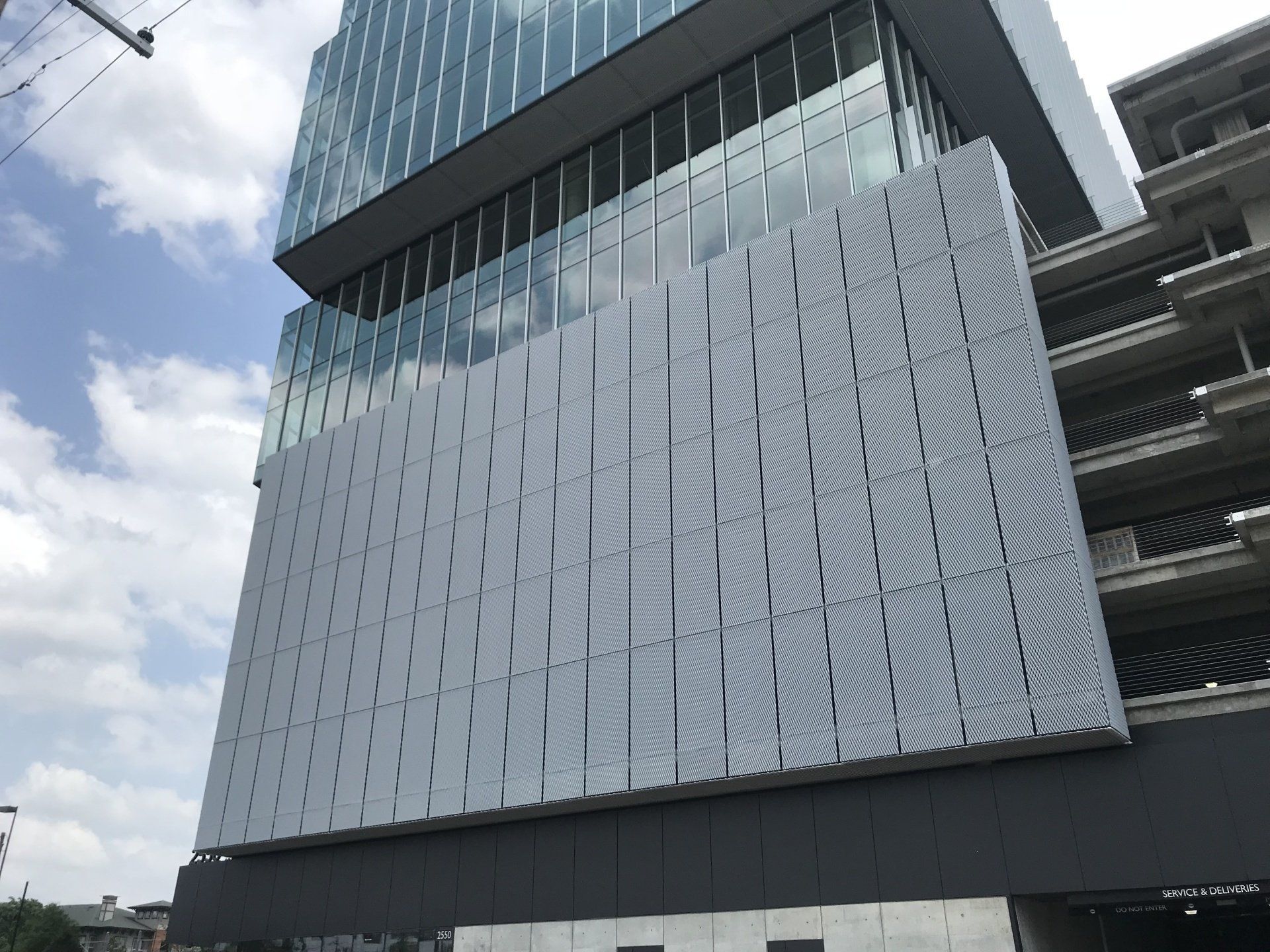 A very tall building with a lot of windows