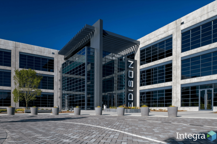 A large building with the word edison on it