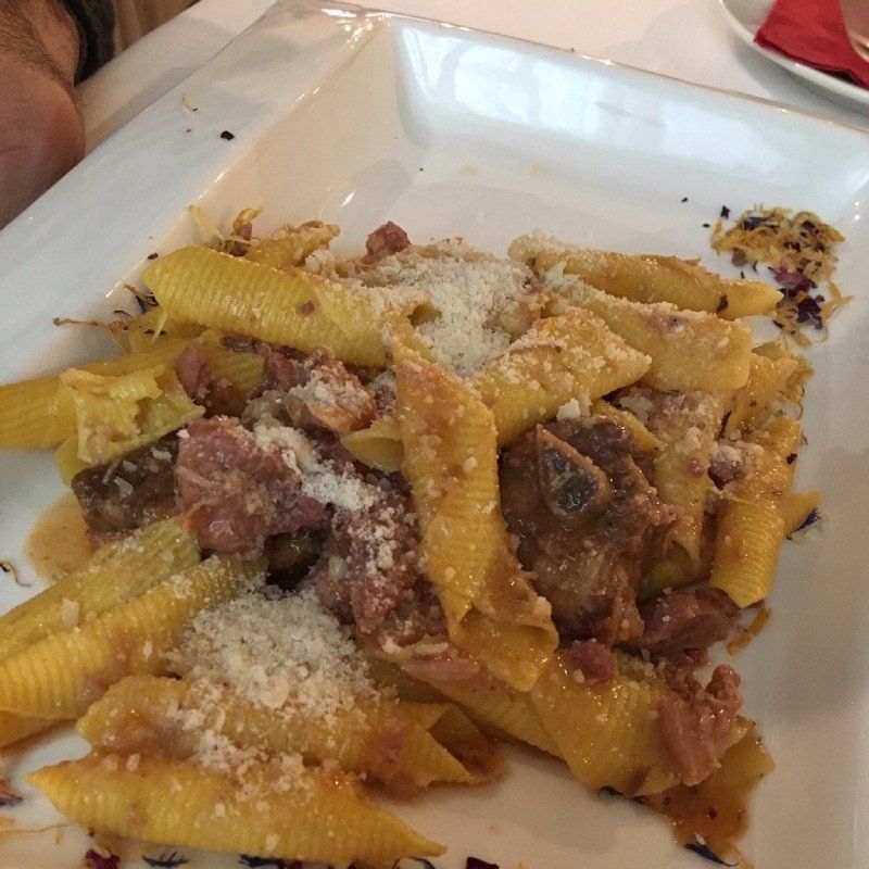 pasta fresca preparata a mano