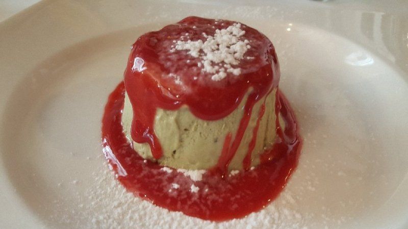 semifreddo con topping