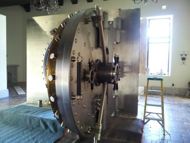 Opened vault — high security locks in El Paso, TX